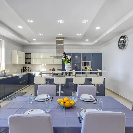 Silhouette By Solea Homes - Contemporary Living Marsaskala