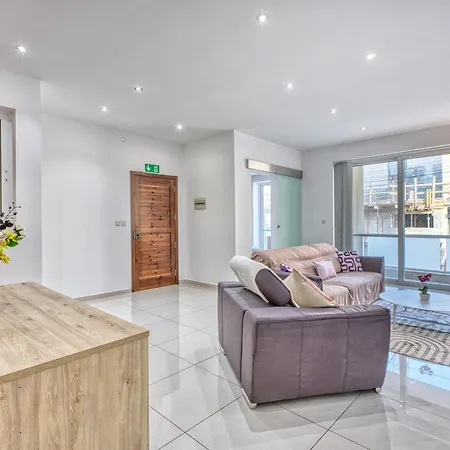 Silhouette By Solea Homes - Contemporary Living