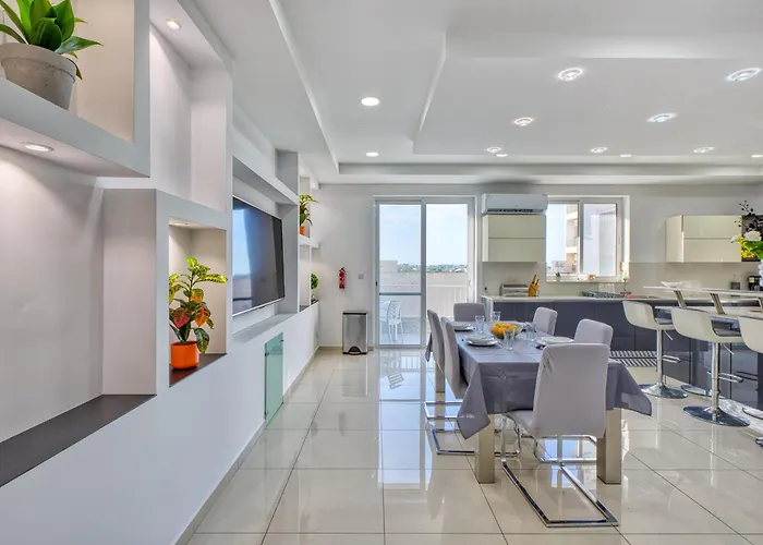 Silhouette By Solea Homes - Contemporary Living Διαμέρισμα Marsaskala