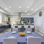 Silhouette By Solea Homes - Contemporary Living Marsaskala