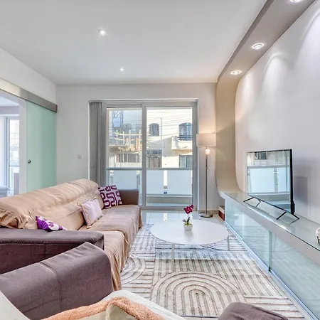 Silhouette By Solea Homes - Contemporary Living