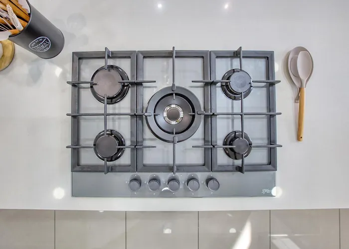 Silhouette By Solea Homes - Contemporary Living דירה