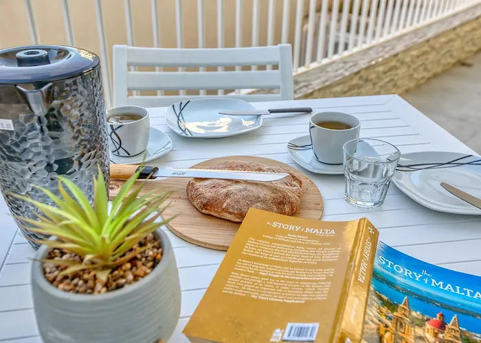 Silhouette By Solea Homes - Contemporary Living *